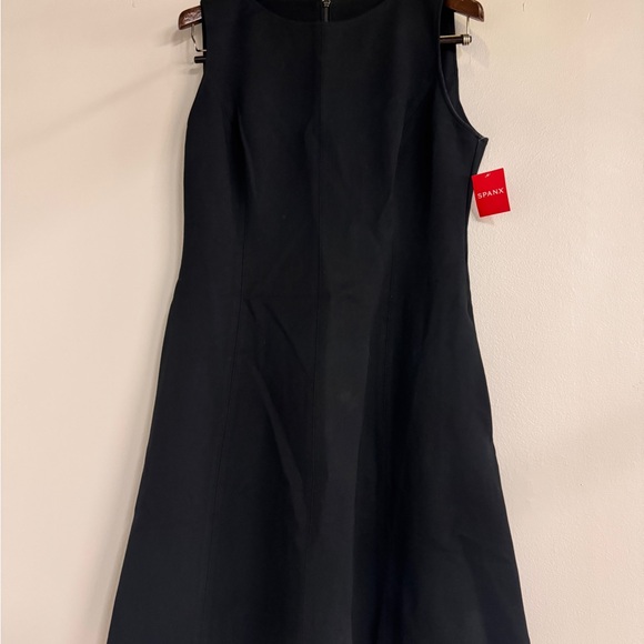 Spanx The Perfect Fit & Flare Dress - Picture 3 of 6